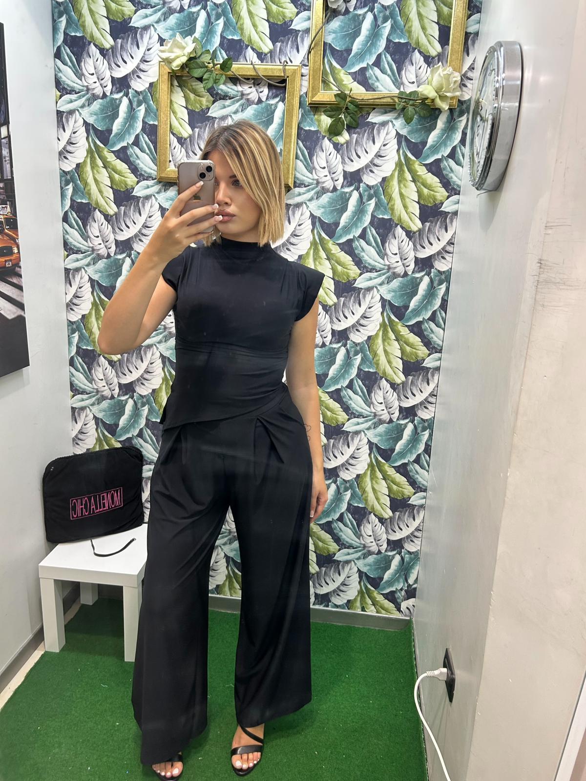 Monella Chic