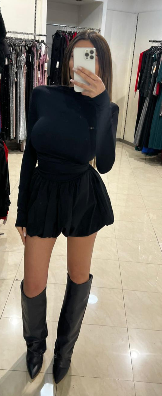 Monella Chic