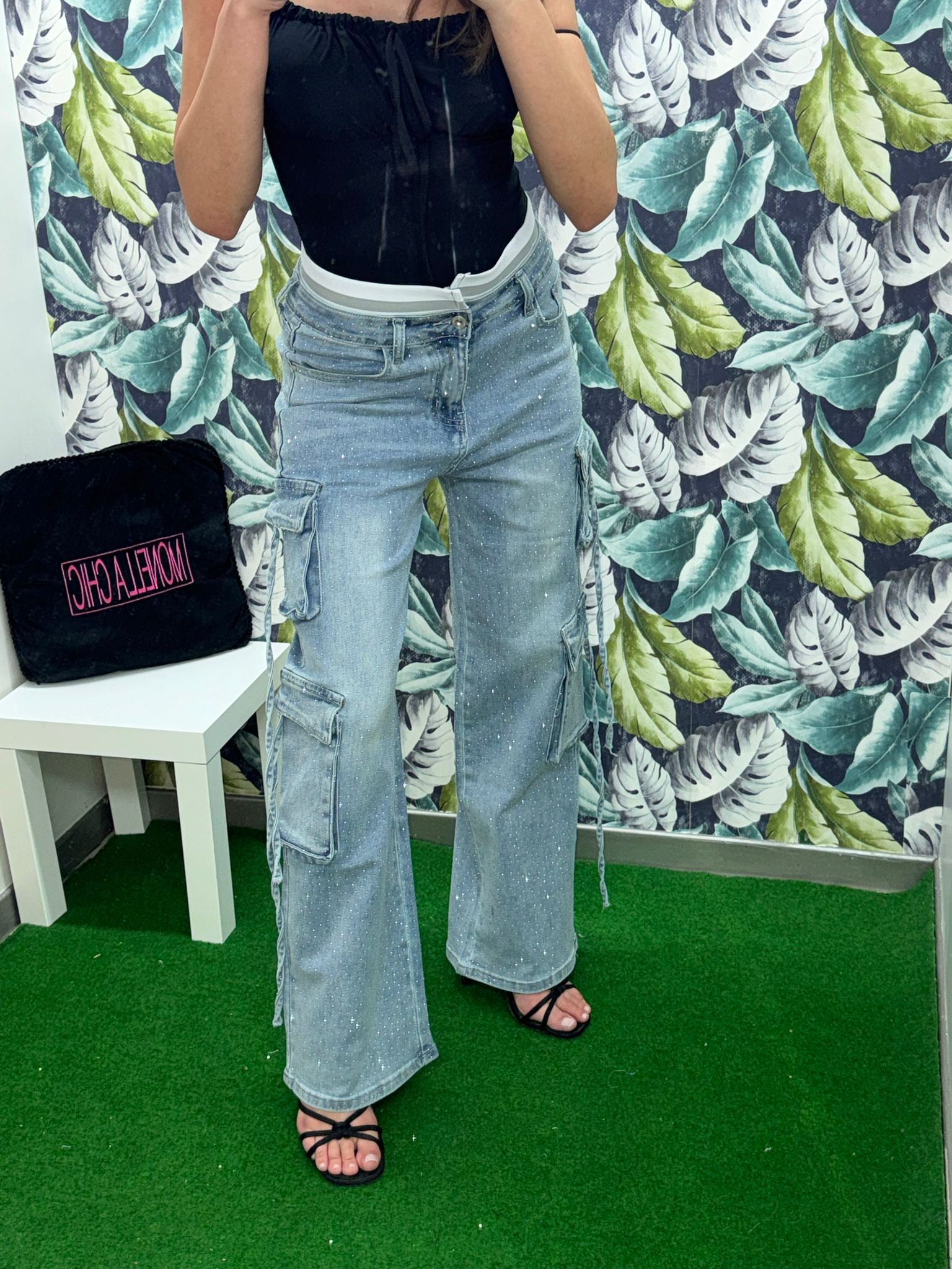 Monella Chic