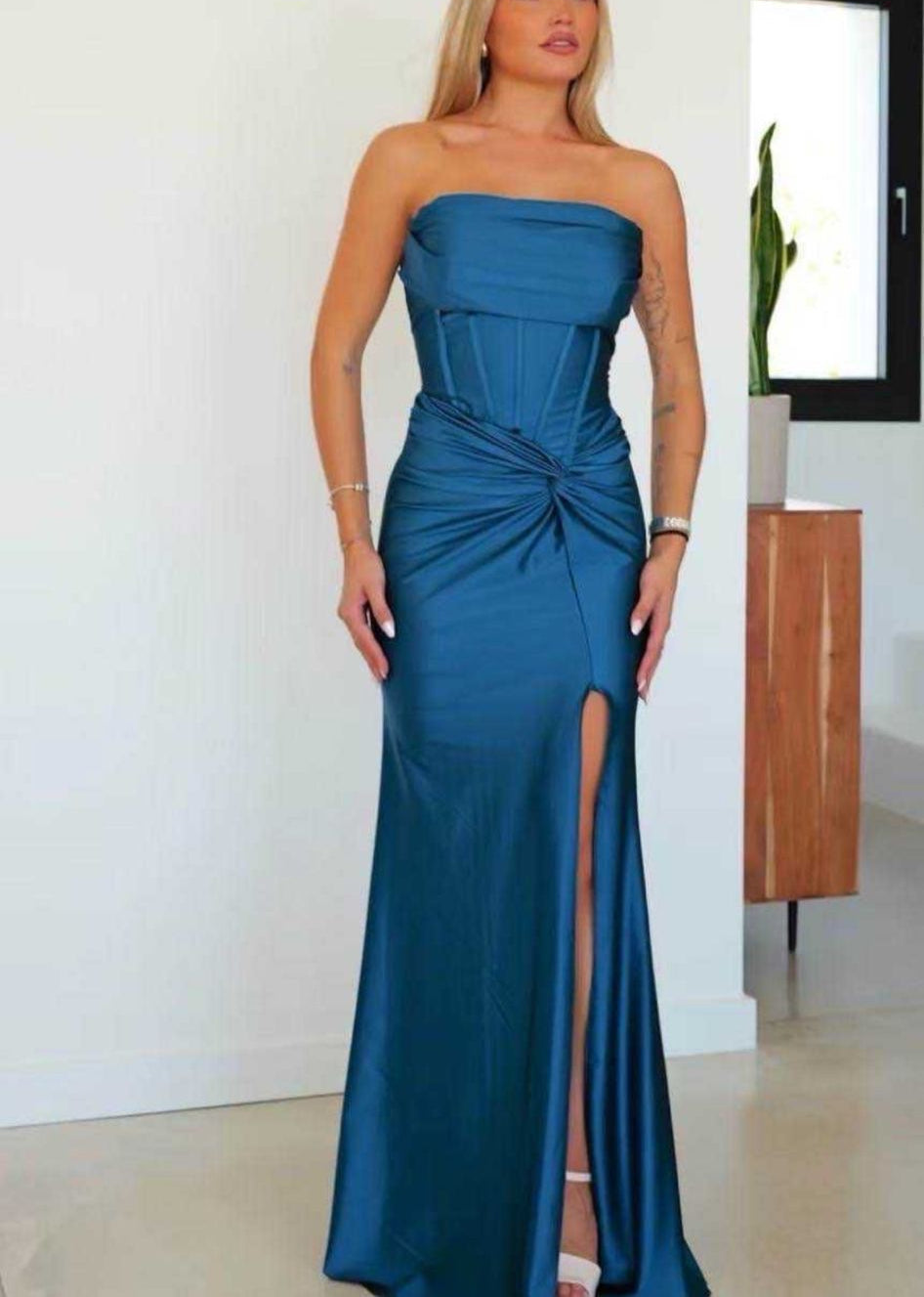 VESTITO LUNGO LICRA CON VORTICE