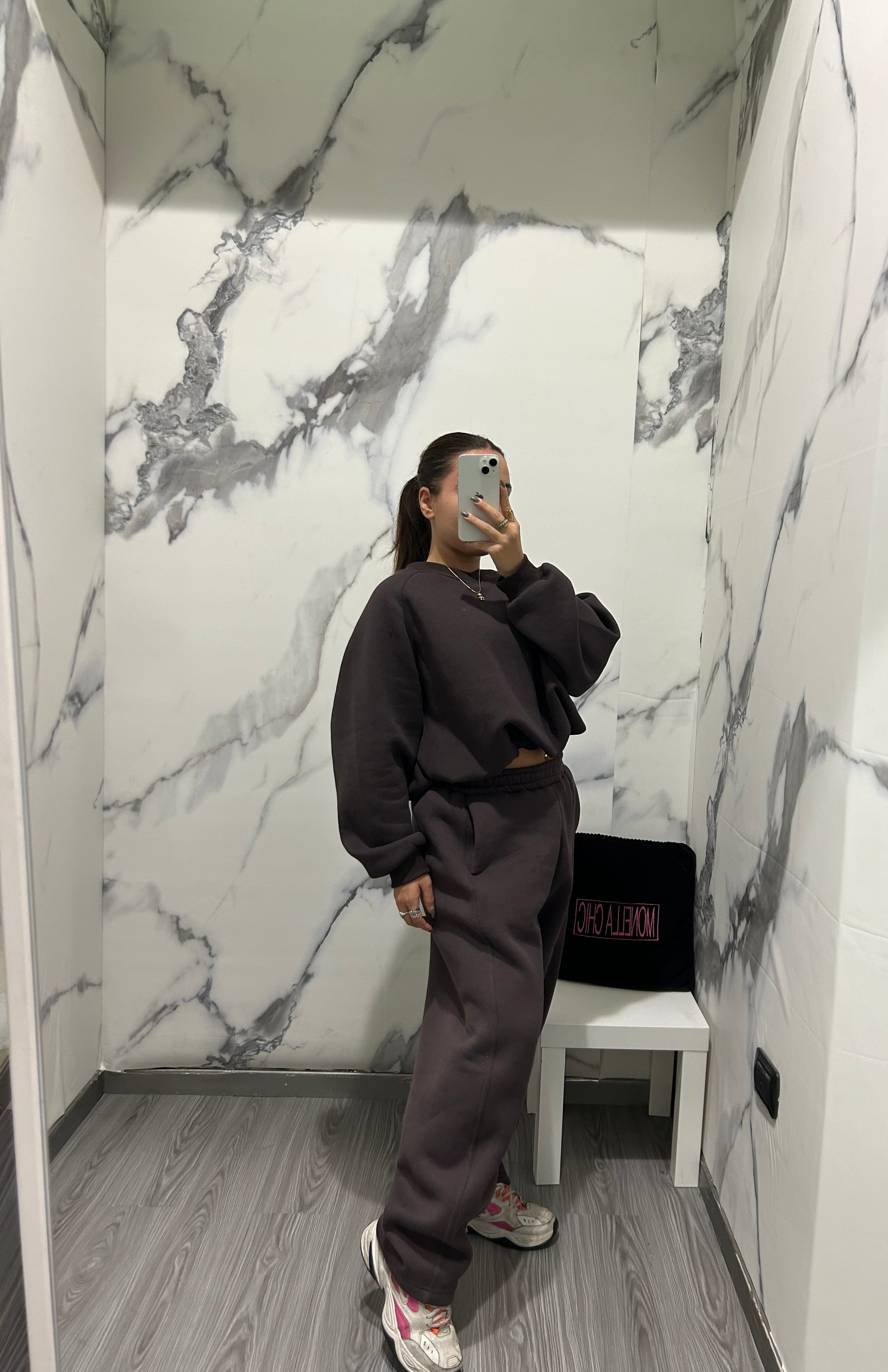 Tuta felpata all’interno