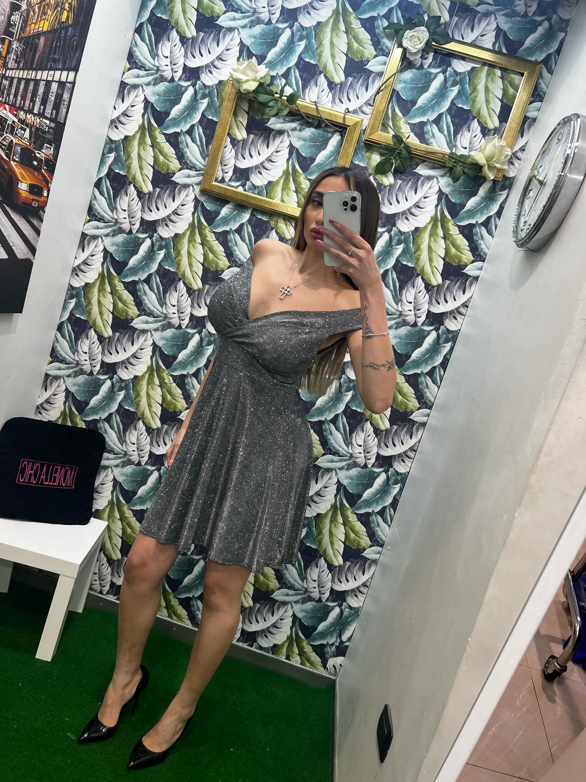 VESTITO SCOLLO A CUORE CORTO LARGO