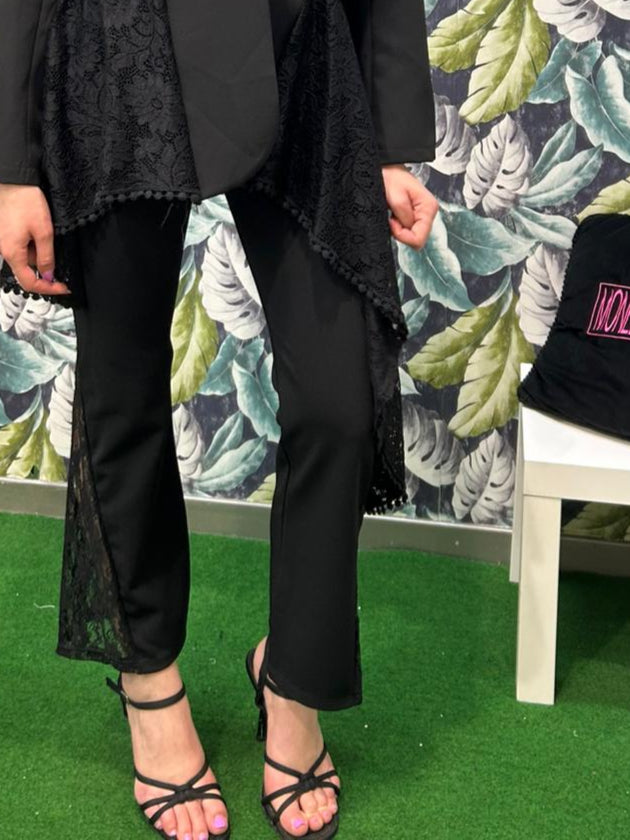 Monella Chic