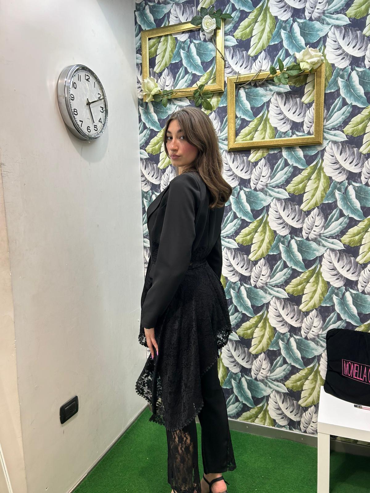 Monella Chic
