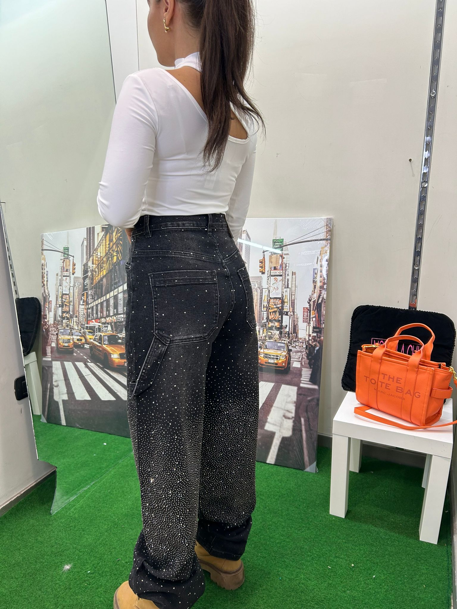 Monella Chic
