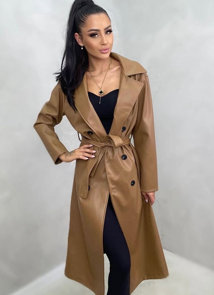 Monella Chic