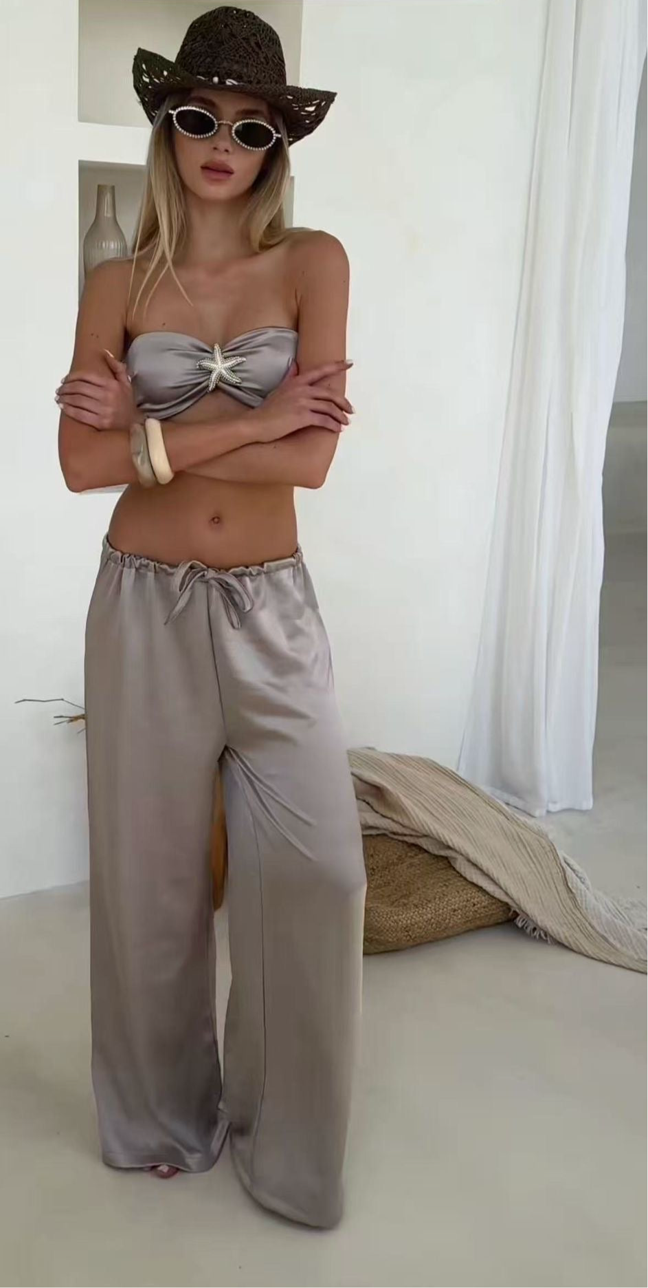 Monella Chic