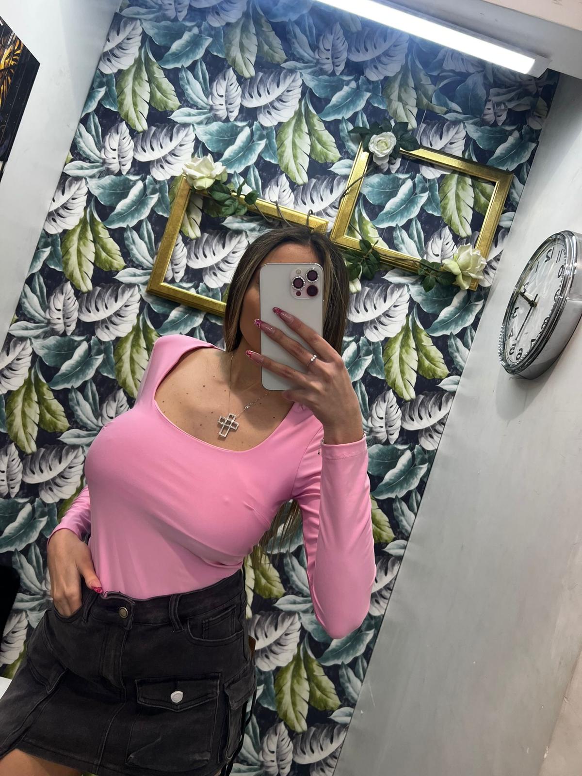 Monella Chic