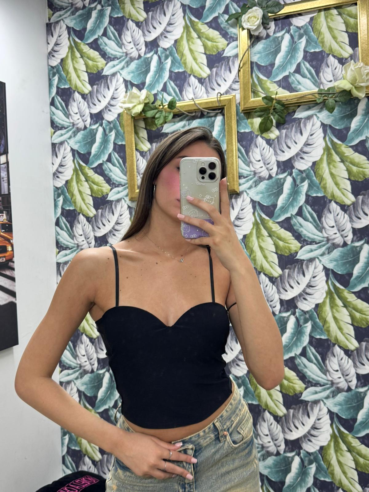 Monella Chic