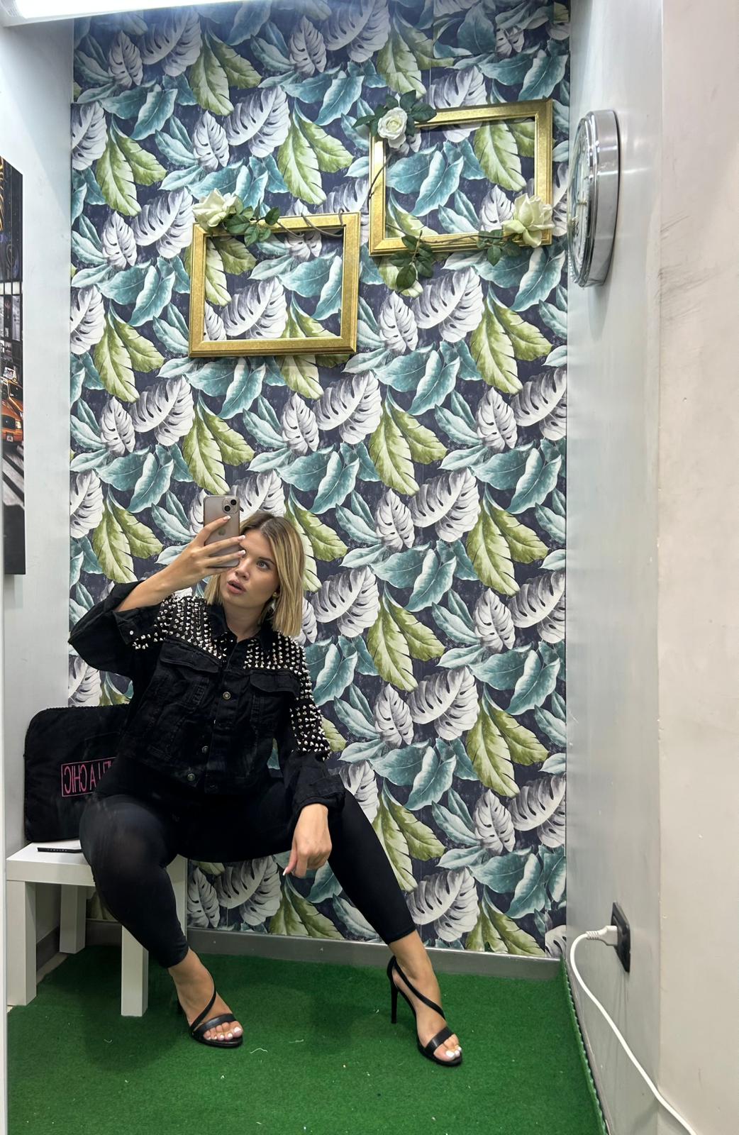 Monella Chic