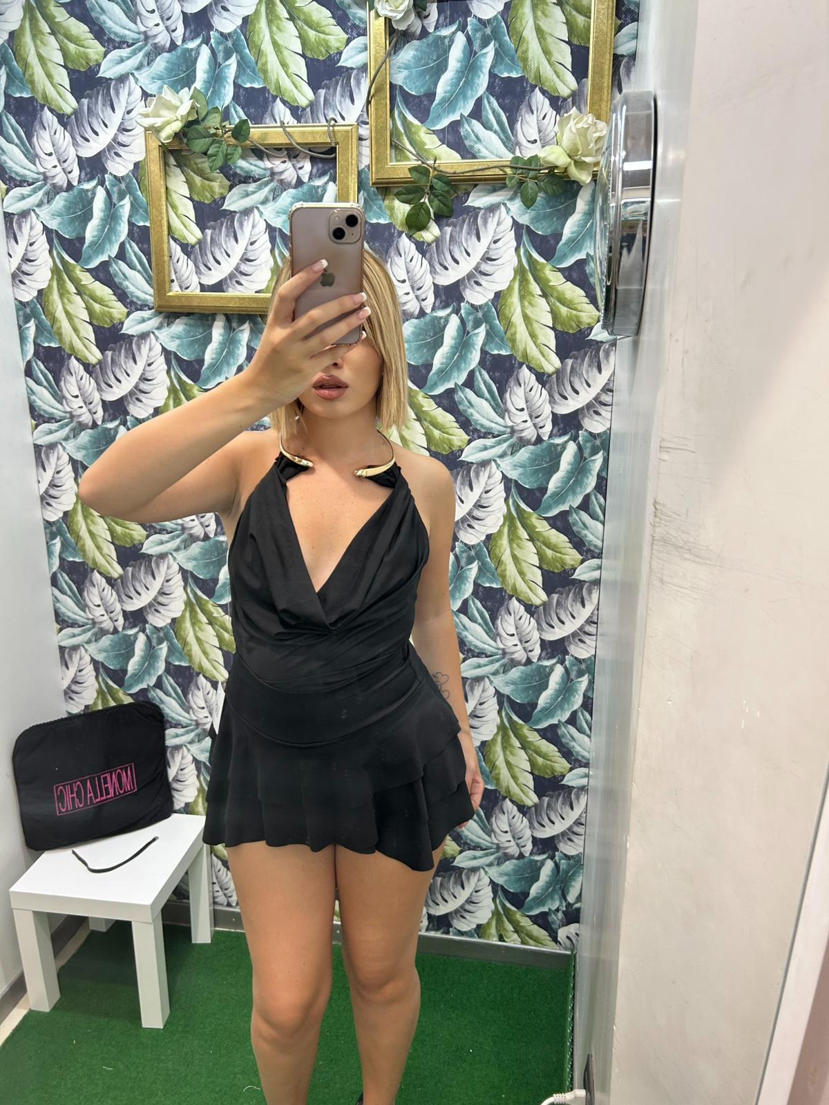 Monella Chic