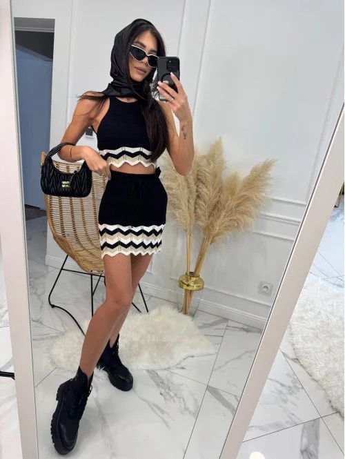 Monella Chic