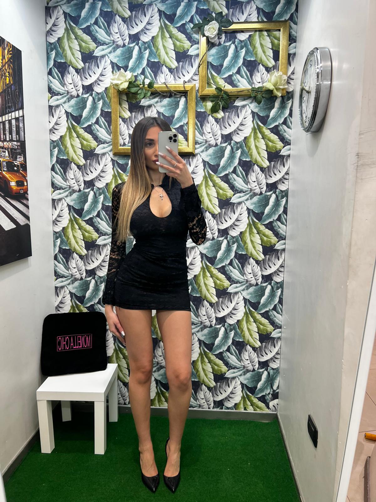 Monella Chic