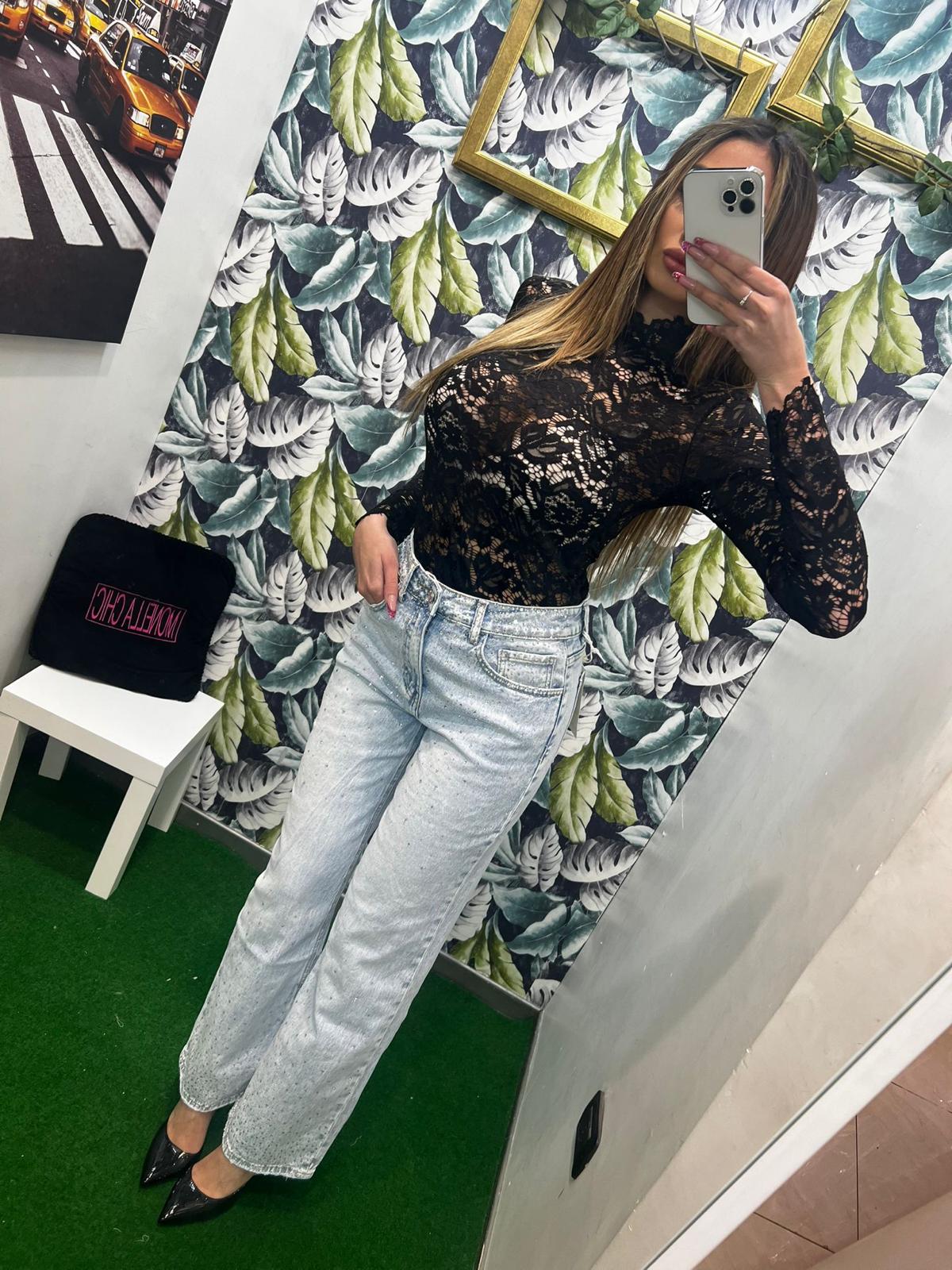 Monella Chic