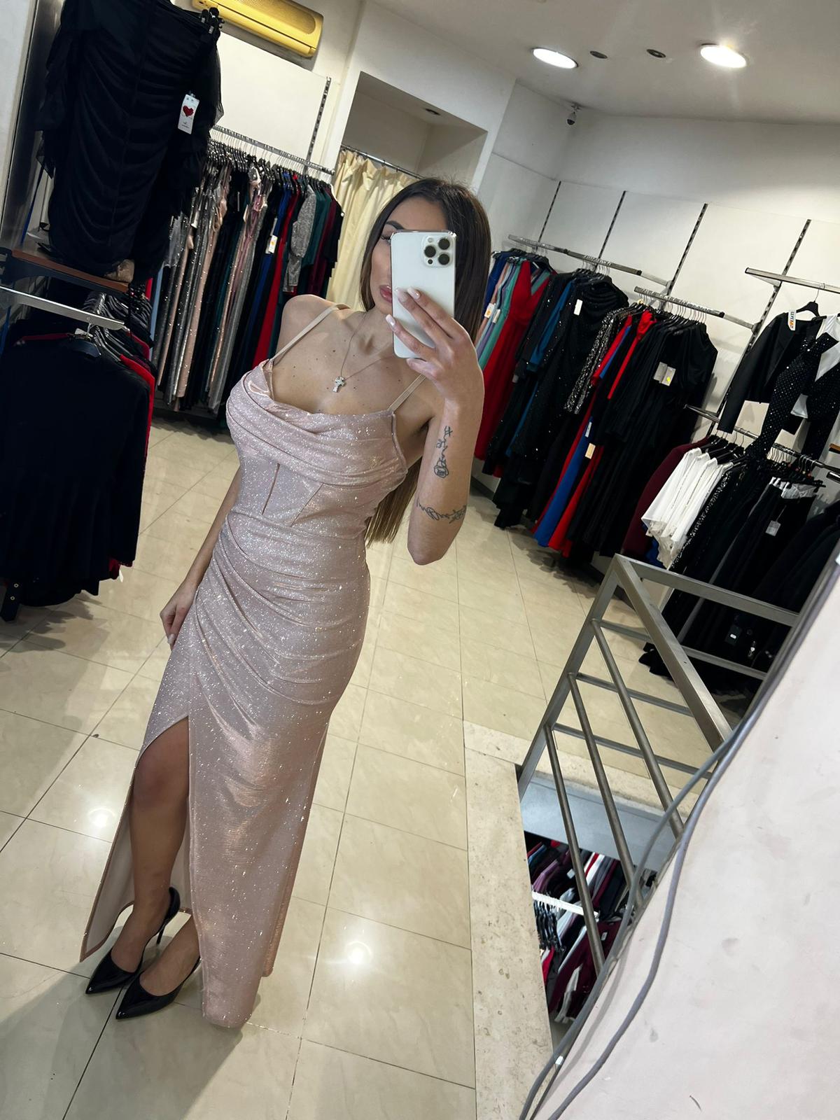 Monella Chic