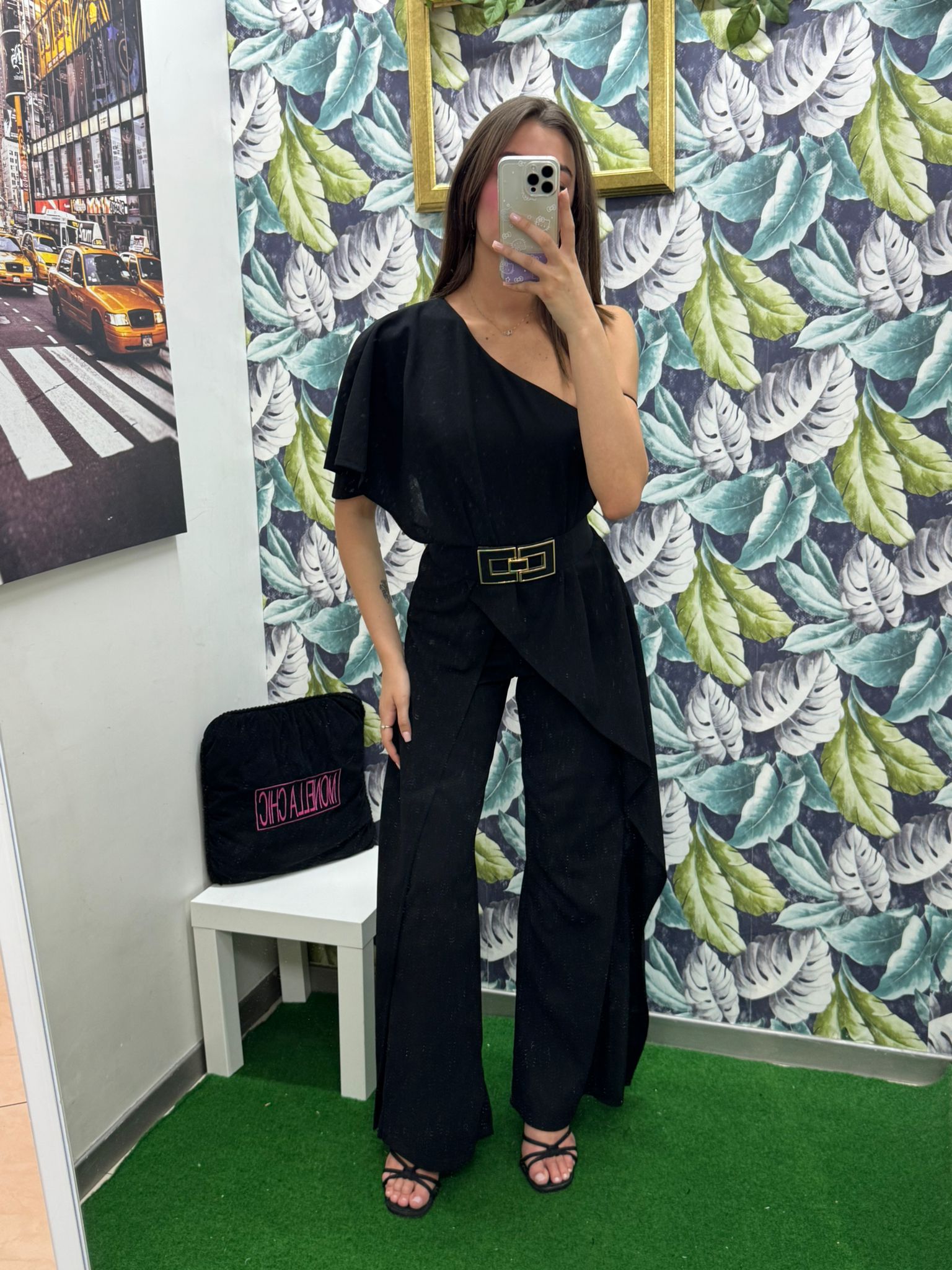 Monella Chic