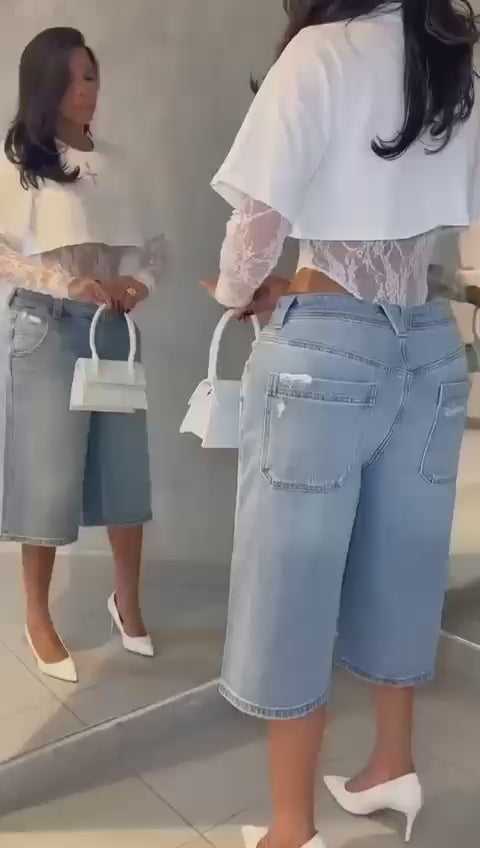 Monella Chic